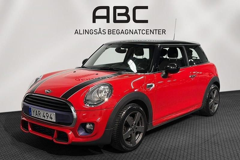 Röd Begagnad 2015 Mini Cooper Pepper Halvkombi | 114 900 kr (Marknadspris) - Bild 1/4