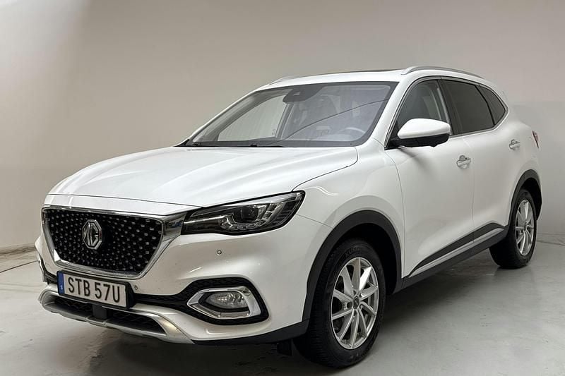 Vit Begagnad 2022 MG EHS Luxury SUV | 179 000 kr (Marknadspris) - Bild 1/4