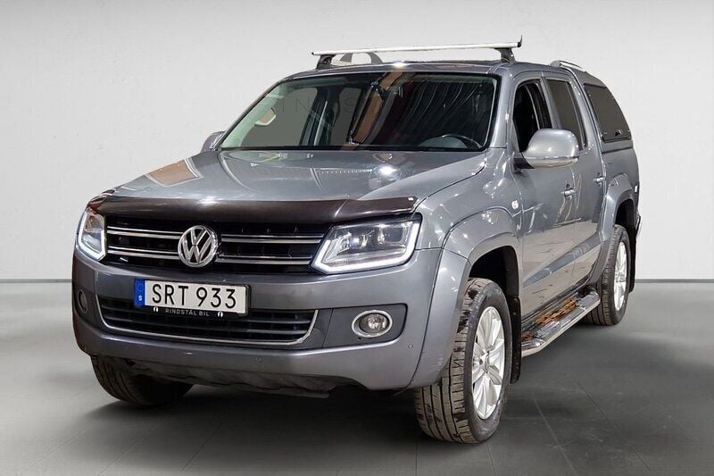 Grå Begagnad 2015 VW Amarok Pickup | 139 900 kr (Lite dyr) - Bild 1/3
