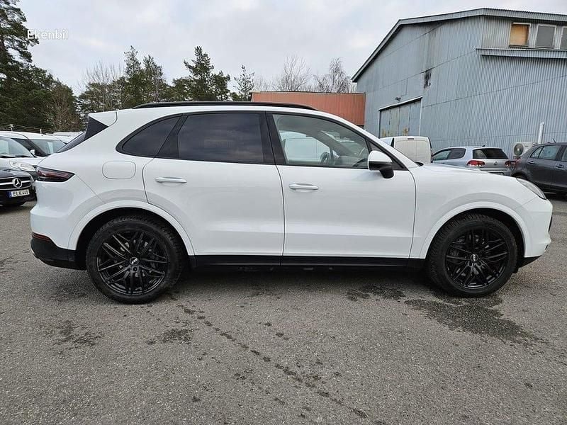 Begagnad Porsche Cayenne S Chrono 441 HK (324 kW) 2017 Vit SUV