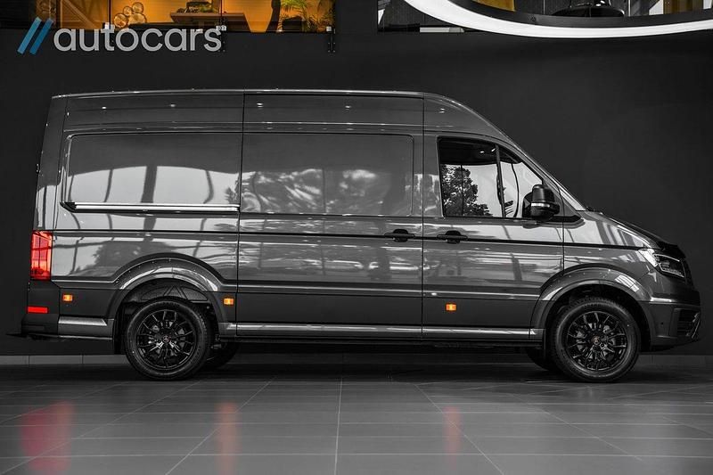 Grå Ny 2025 VW Crafter SE Van | 748 750 kr - Bild 1/4