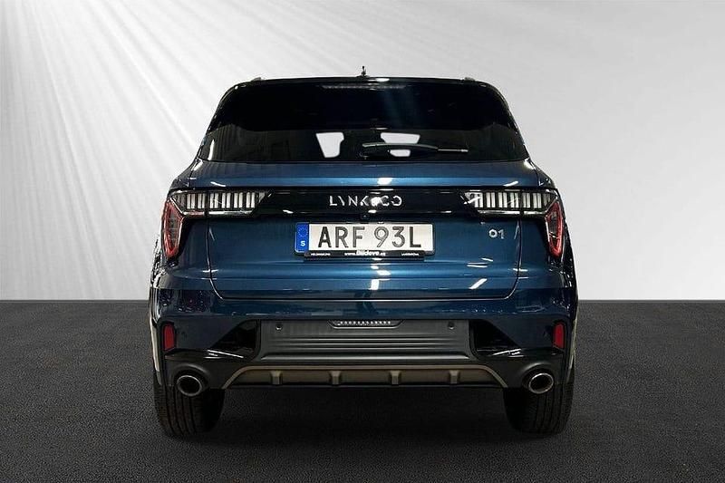 Begagnad Lynk & Co 01 264 HK (194 kW) 2022 Blå SUV