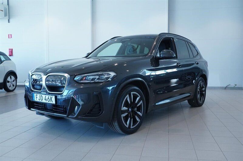 Begagnad BMW iX3 M Sport 210 kW (286 HK) 2022 Okänd SUV