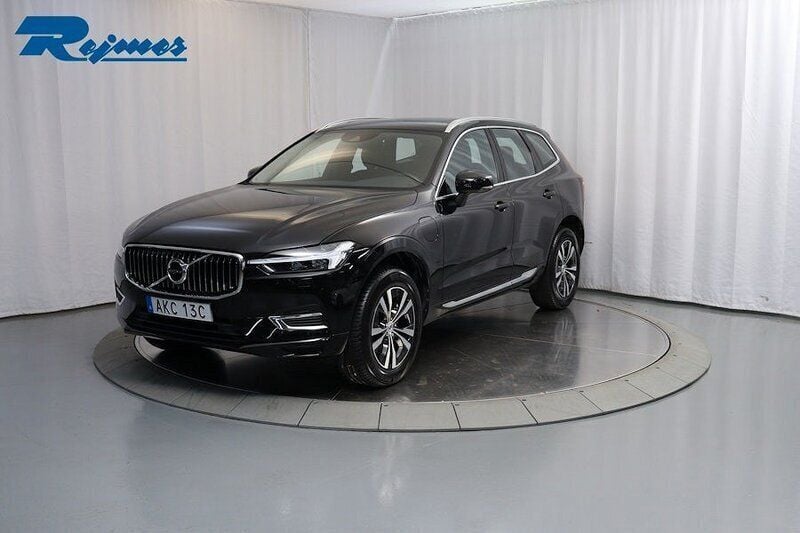 Svart Begagnad 2021 Volvo XC60 SUV | 379 900 kr (Superpris) - Bild 1/4