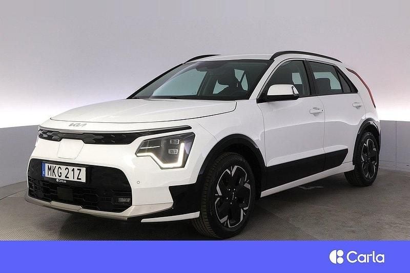 Vit Begagnad 2022 Kia e-Niro SUV | 306 900 kr (Marknadspris) - Bild 1/2