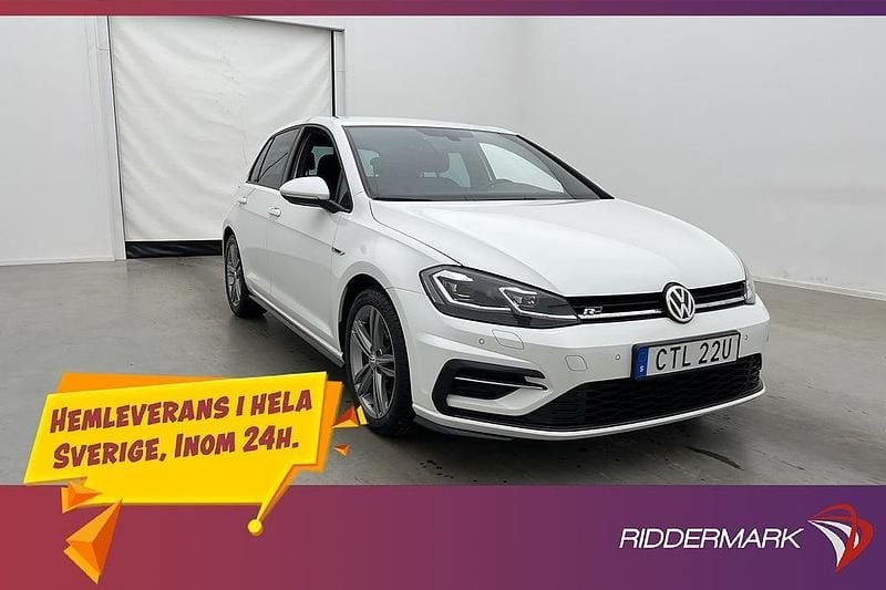 Vit Begagnad 2019 VW Golf VIII R-line Halvkombi | 194 700 kr (Marknadspris) - Bild 1/3