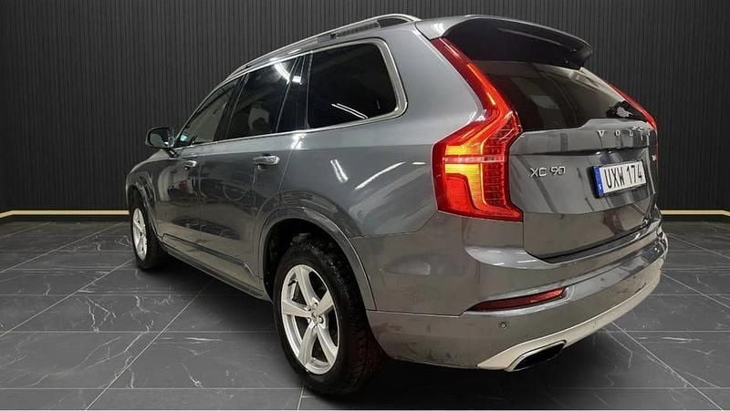 Begagnad Volvo XC90 Momentum 254 HK (186 kW) 2016 Grå SUV