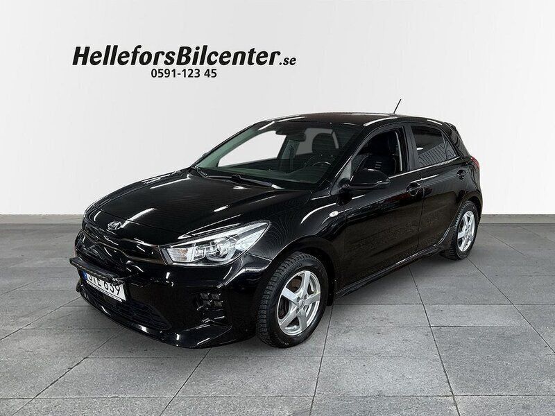 Svart Begagnad 2018 Kia Rio GT-Line Halvkombi | 169 500 kr (Lite dyr) - Bild 1/4