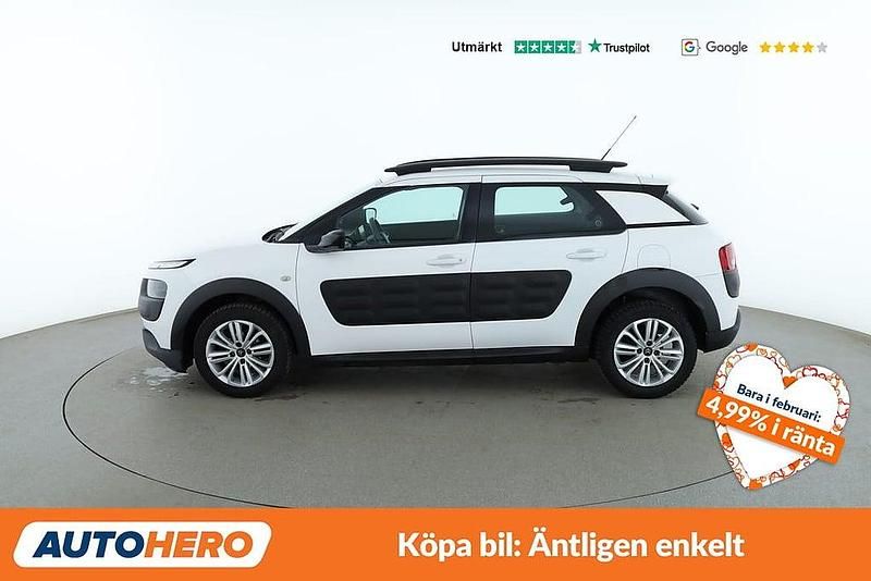 Begagnad Citroën C4 SELECTION 82 HK (60 kW) 2016 Vit SUV