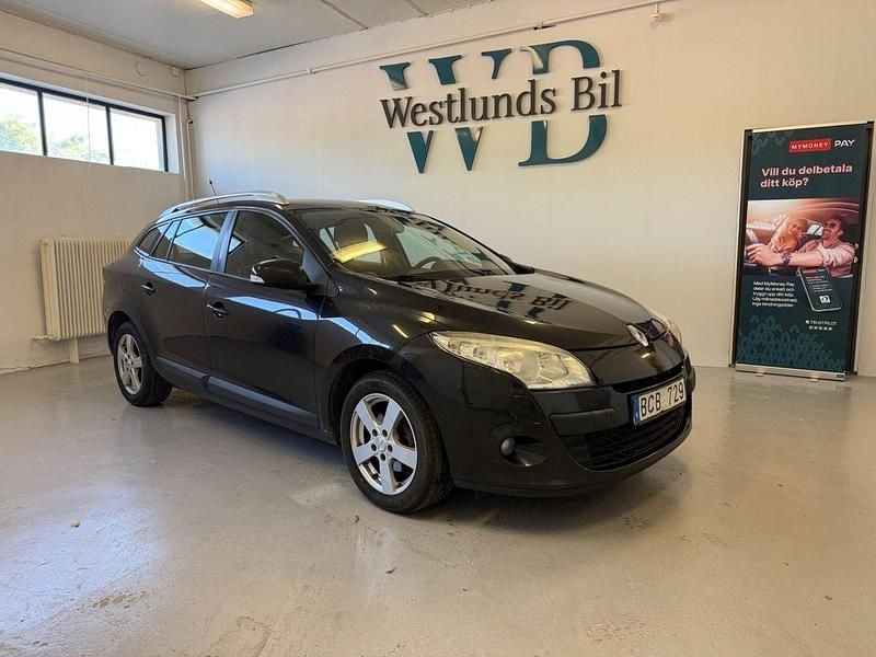 Svart Begagnad 2010 Renault Mégane GrandTour Kombi | 29 900 kr (Marknadspris) - Bild 1/4