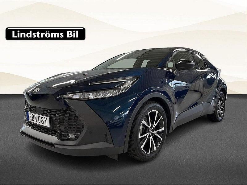 Blå Begagnad 2024 Toyota C-HR Style SUV | 339 900 kr (Marknadspris) - Bild 1/3
