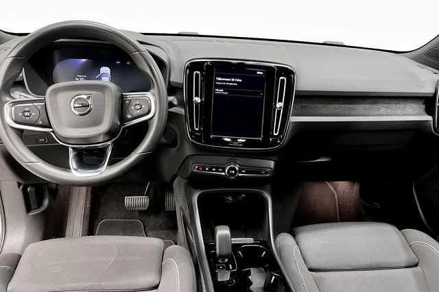 Begagnad Volvo XC40 169 kW (231 HK) 2023 SUV