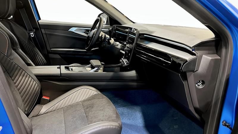 Begagnad Renault Rafale 300 HK (220 kW) 2024 Blå (blue) SUV