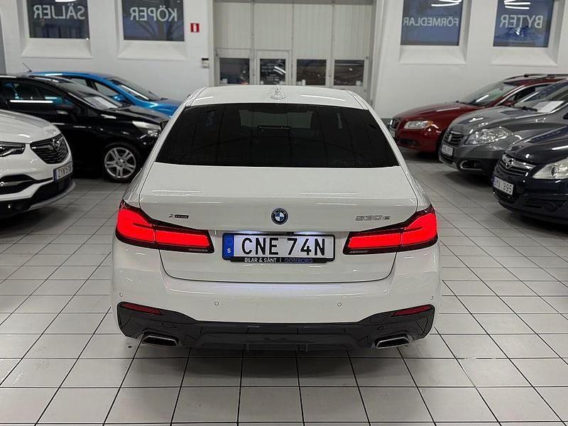 Begagnad BMW 530e M Sport 184 HK (135 kW) 2022 Vit Sedan