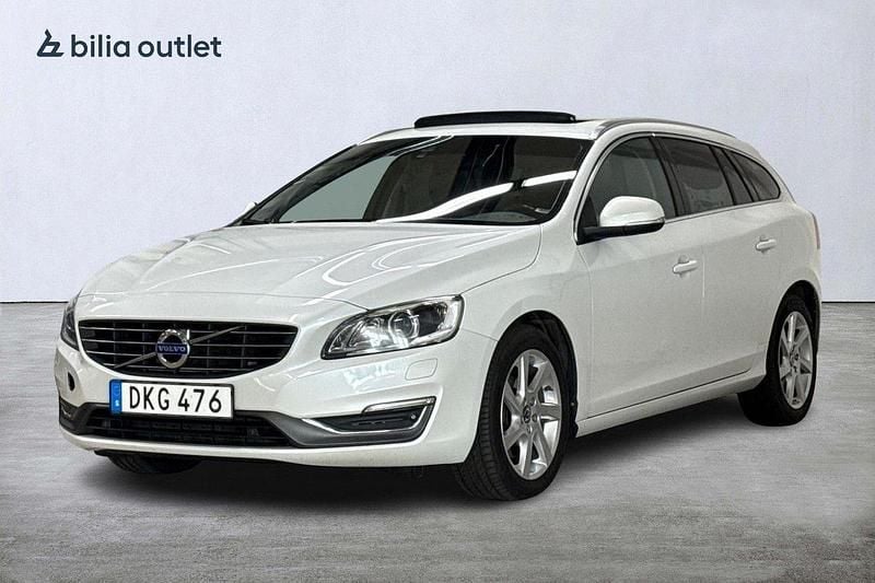 Vit Begagnad 2014 Volvo V60 Summum Kombi | 154 900 kr (Marknadspris) - Bild 1/3