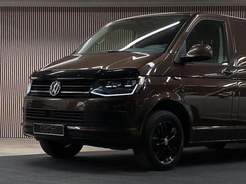 Begagnad VW T6 150 HK (110 kW) 2017 Brun (cheastnut brown metallic) Van
