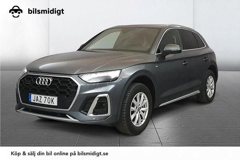 Grå Begagnad 2021 Audi Q5 Comfort SUV | 378 900 kr (Dyr) - Bild 1/3