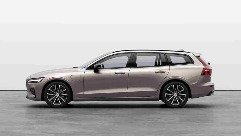 Grå Ny 2025 Volvo V60 Kombi | 569 900 kr - Bild 1/1