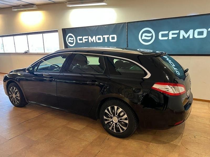 Begagnad Peugeot 508 SW 114 HK (83 kW) 2012 Svart Kombi