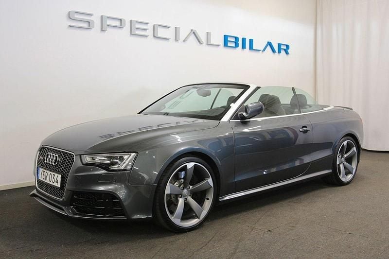 Grå Begagnad 2013 Audi RS5 Sport Cab | 519 000 kr (Superpris) - Bild 1/4