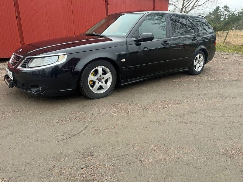 Svart Begagnad 2006 Saab 9-5 Vector Kombi | 18 500 kr - Bild 1/4