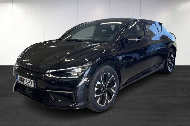 Svart (black) Begagnad 2022 Kia EV6 GT-Line SUV | 459 900 kr (Marknadspris) - Bild 1/4