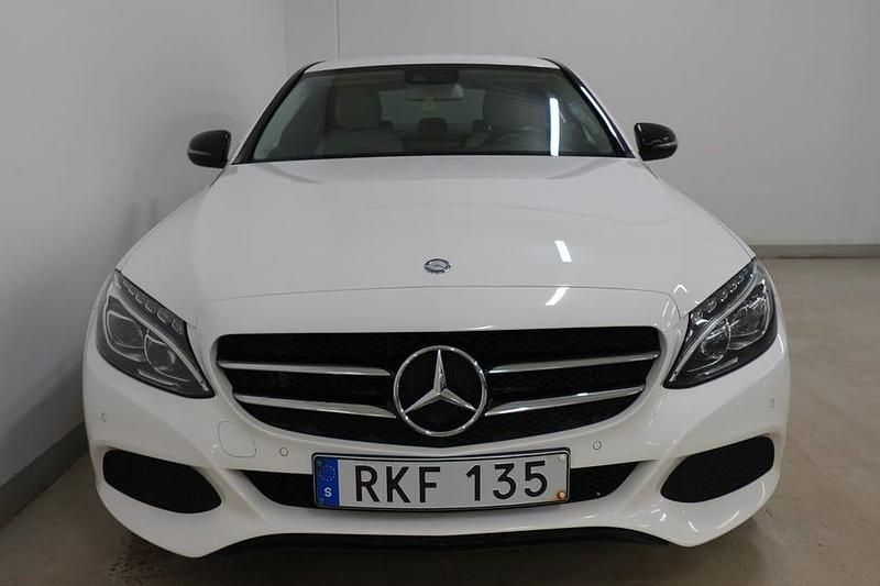 Begagnad Mercedes C200 136 HK (100 kW) 2017 Vit Sedan