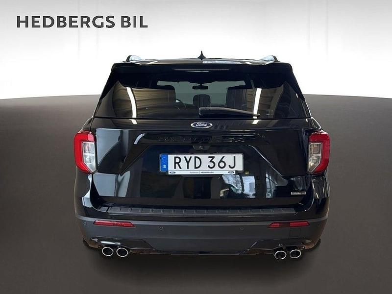 Begagnad Ford Explorer ST-Line 457 HK (336 kW) 2021 Svart SUV