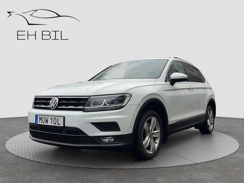 Vit Begagnad 2019 VW Tiguan SUV | 229 900 kr (Marknadspris) - Bild 1/4
