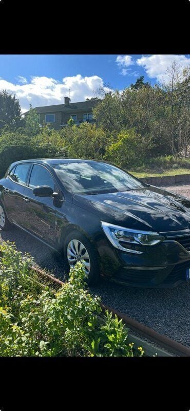 Svart Begagnad 2020 Renault Mégane IV Halvkombi | 118 000 kr (Bra pris) - Bild 1/4