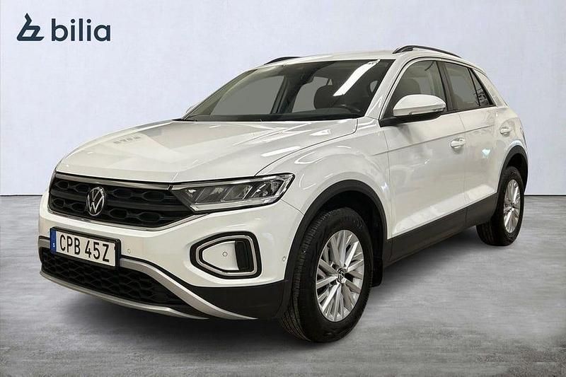 Vit Begagnad 2022 VW T-Roc Life SUV | 239 800 kr (Marknadspris) - Bild 1/4