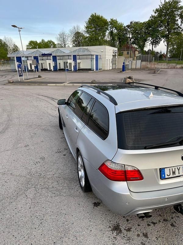 Begagnad BMW 530 M Sport 272 HK (200 kW) 2009 Kombi