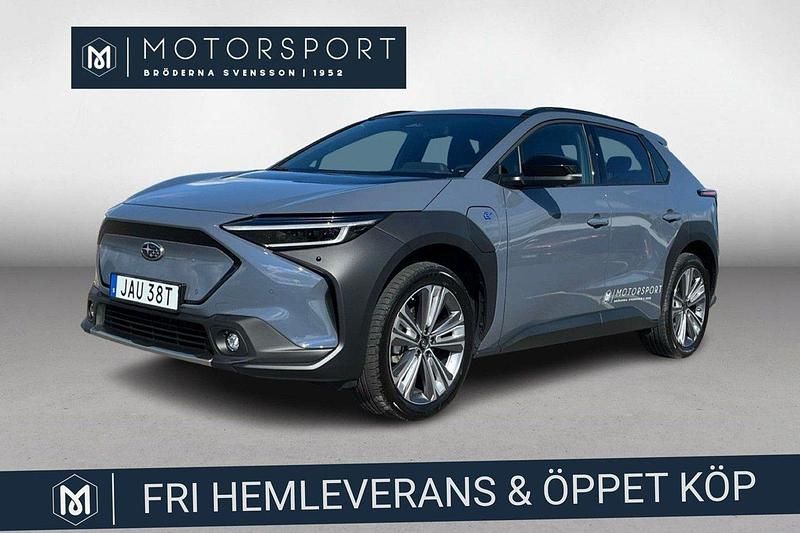 Grå (grå metallic) Begagnad 2023 Subaru Solterra SUV | 419 900 kr (Bra pris) - Bild 1/4