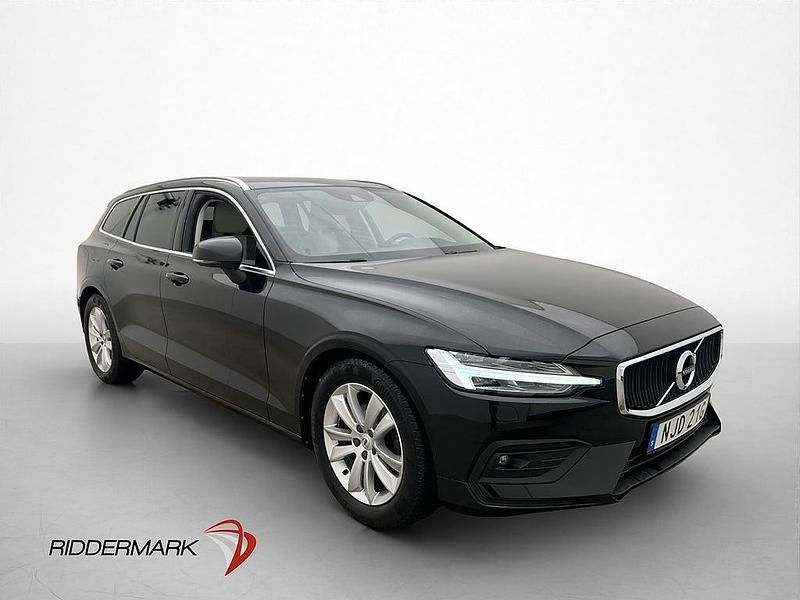 Begagnad Volvo V60 150 HK (110 kW) 2020 Svart Kombi