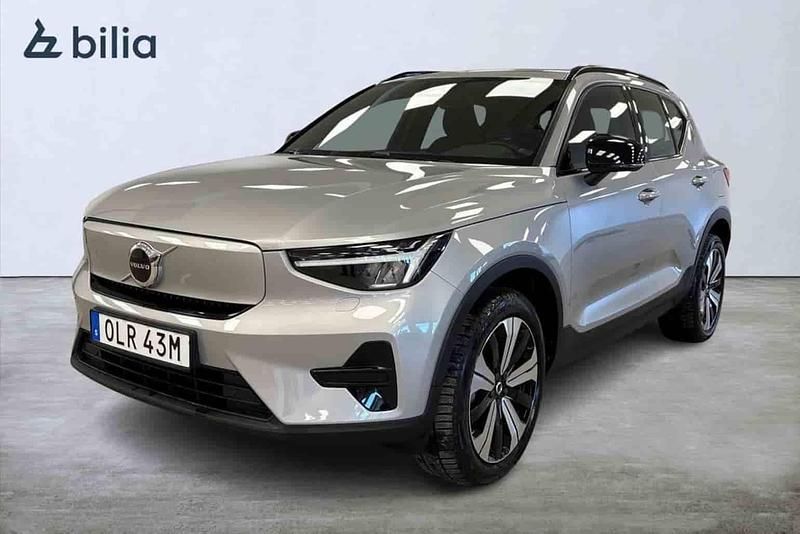 Silver Begagnad 2023 Volvo XC40 Single Motor SUV | 334 900 kr - Bild 1/1