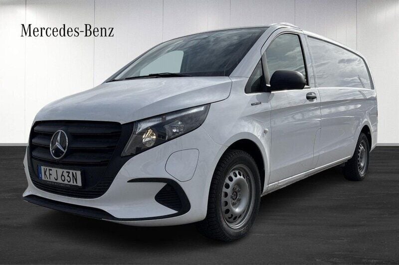 Vit (white) Ny 2024 Mercedes e-Vito Minibuss | 618 750 kr (Lite dyr) - Bild 1/4