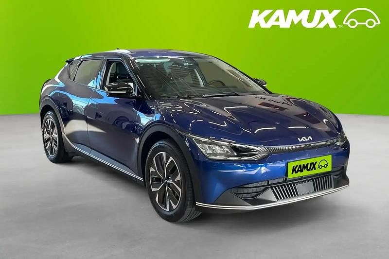 Blå Begagnad 2022 Kia EV6 Base SUV | 362 900 kr (Marknadspris) - Bild 1/4