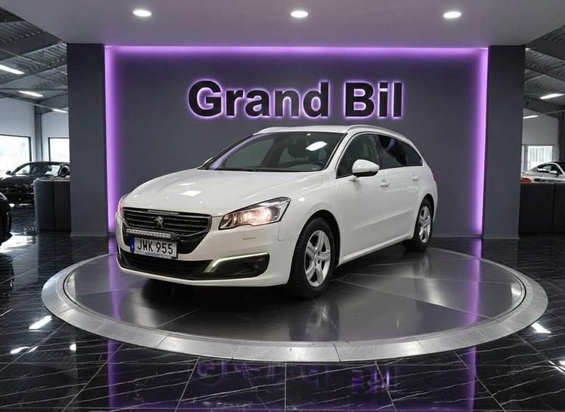 Vit Begagnad 2016 Peugeot 508 SW Kombi | 104 900 kr (Marknadspris) - Bild 1/4