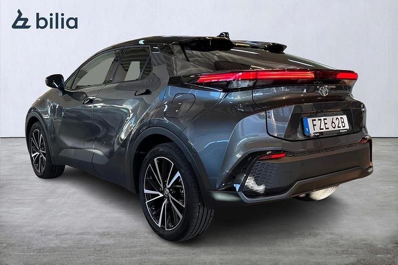 Begagnad Toyota C-HR Executive 226 HK (166 kW) 2024 Mörkgrå SUV