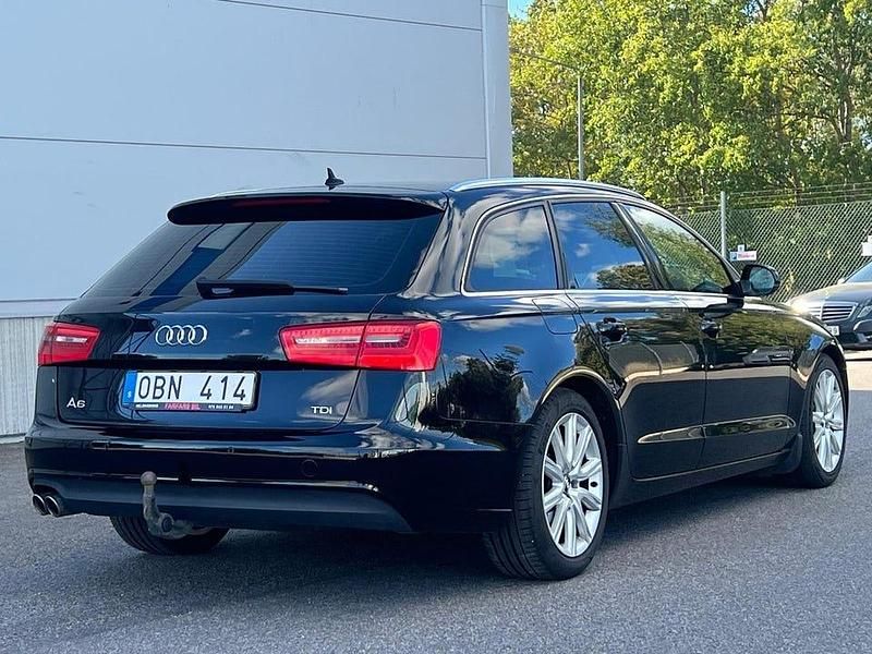 Begagnad Audi A6 Proline 177 HK (130 kW) 2014 Svart Kombi