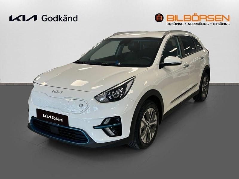 Vit Begagnad 2022 Kia e-Niro Advance SUV | 279 900 kr (Marknadspris) - Bild 1/4