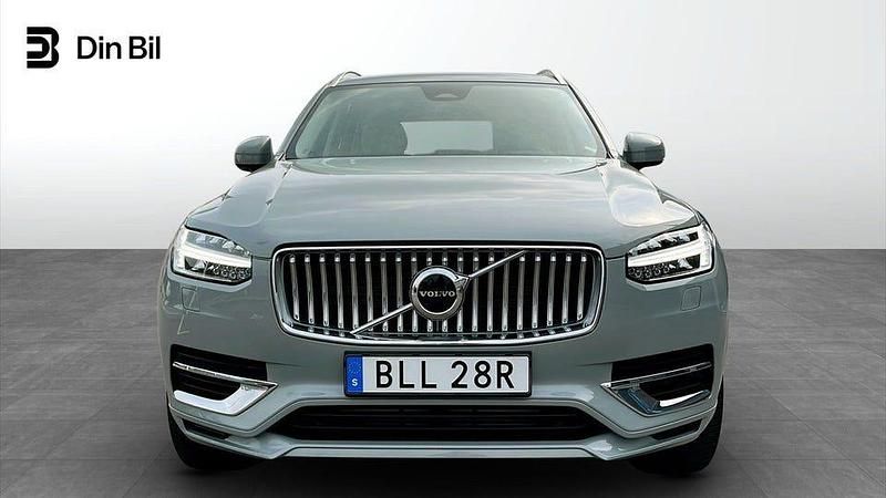 Begagnad Volvo XC90 Plus 310 HK (228 kW) 2024 Vapor grey metallic SUV