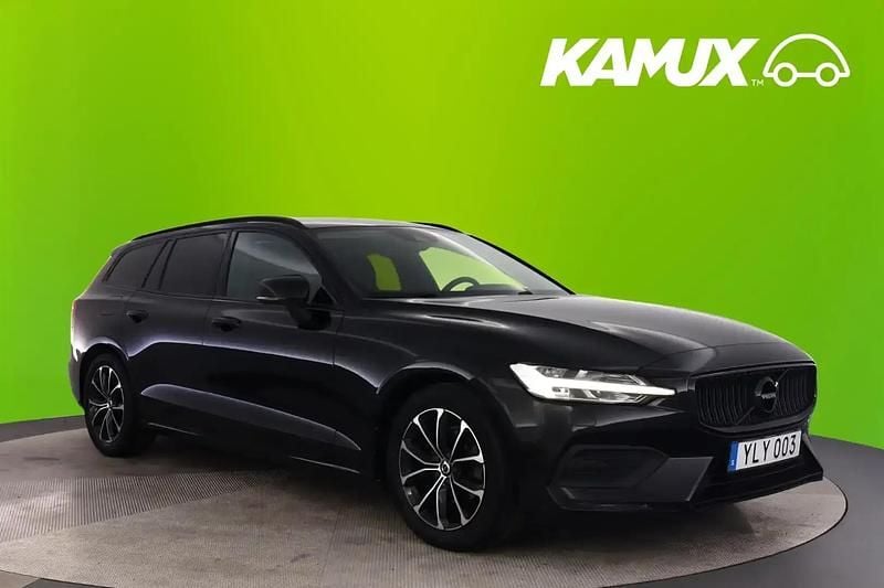 Svart Begagnad 2019 Volvo V60 Momentum Kombi | 248 700 kr (Marknadspris) - Bild 1/4