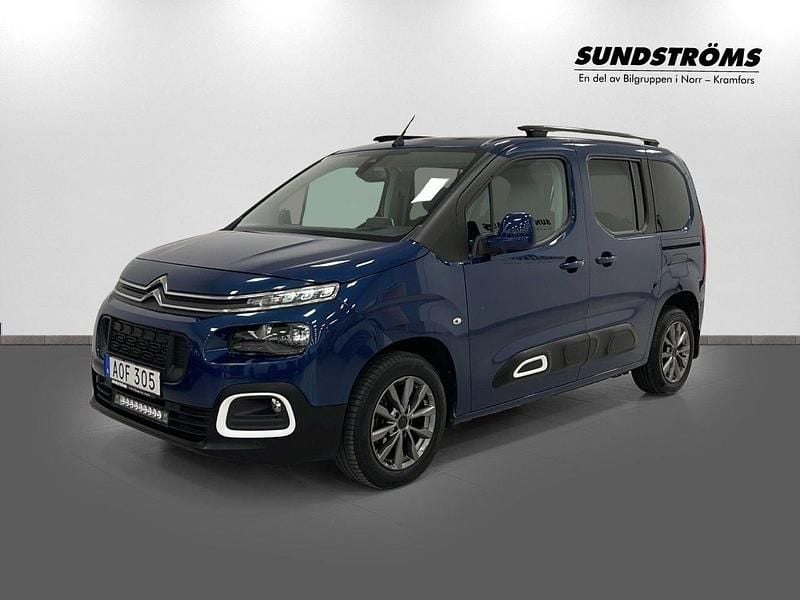 Blå Begagnad 2018 Citroën Berlingo PureTech Minibuss | 209 900 kr (Marknadspris) - Bild 1/4