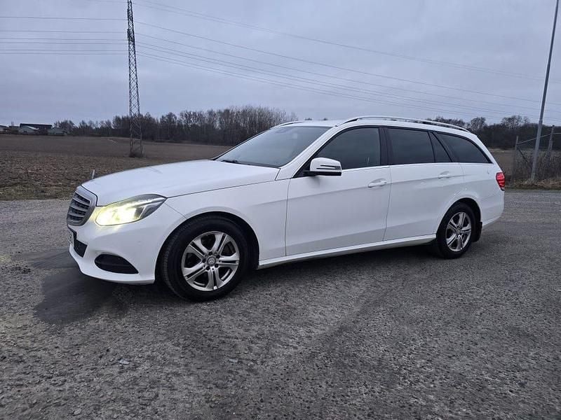 Begagnad 2014 Mercedes E220 | 95 000 kr - Bild 1/4