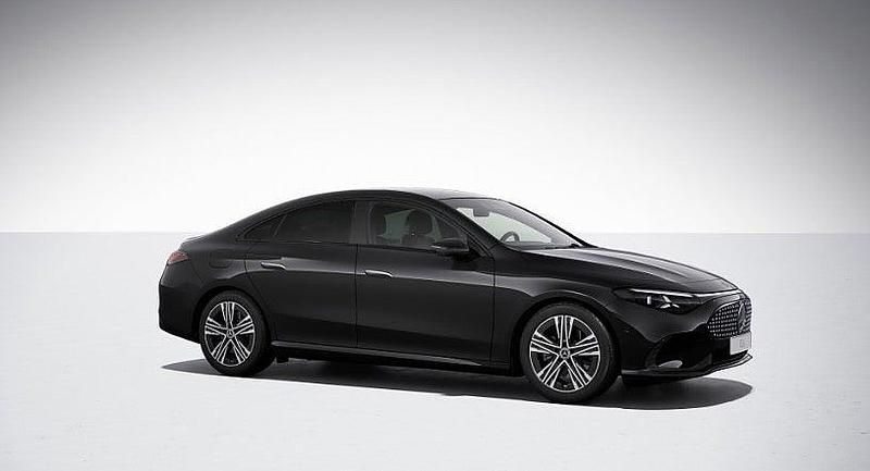 Svart Ny 2025 Mercedes CLA 250+ Night Sedan | 657 200 kr - Bild 1/2