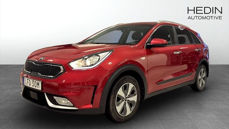 Röd Begagnad 2019 Kia Niro SUV | 169 500 kr (Marknadspris) - Bild 1/4