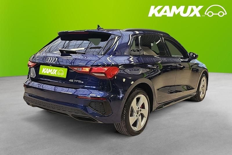 Begagnad Audi A3 Sportback e-tron 150 HK (110 kW) 2022 Blå Halvkombi