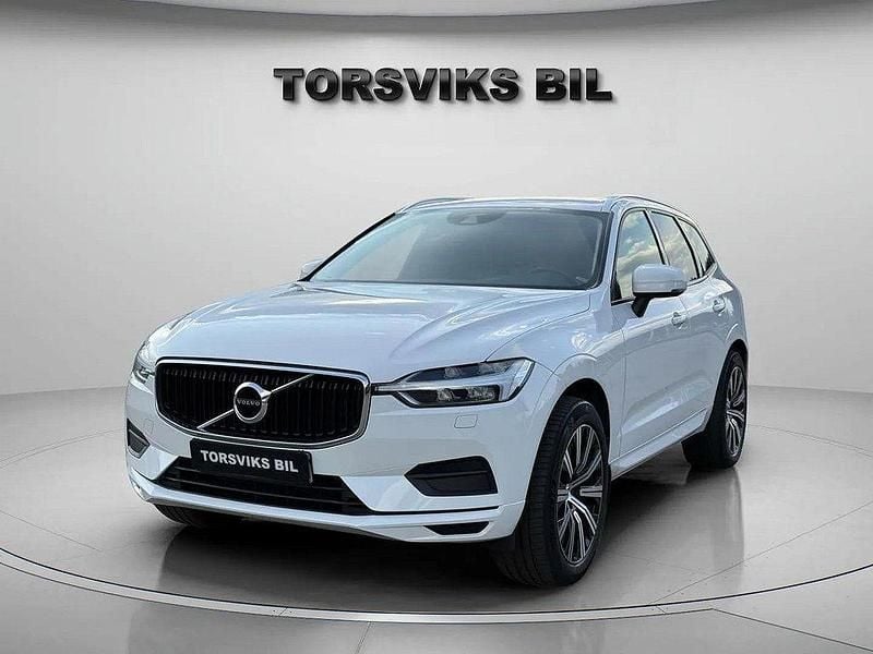 Vit Begagnad 2018 Volvo XC60 Momentum SUV | 264 900 kr (Marknadspris) - Bild 1/4