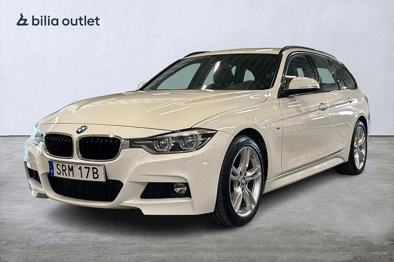 Vit Begagnad 2019 BMW 320 M Sport Kombi | 249 900 kr (Superpris) - Bild 1/3